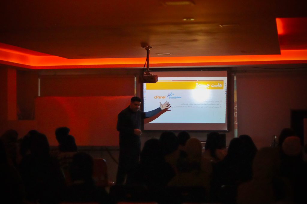 طراحی سایت در آموزشگاه کادوس رشت